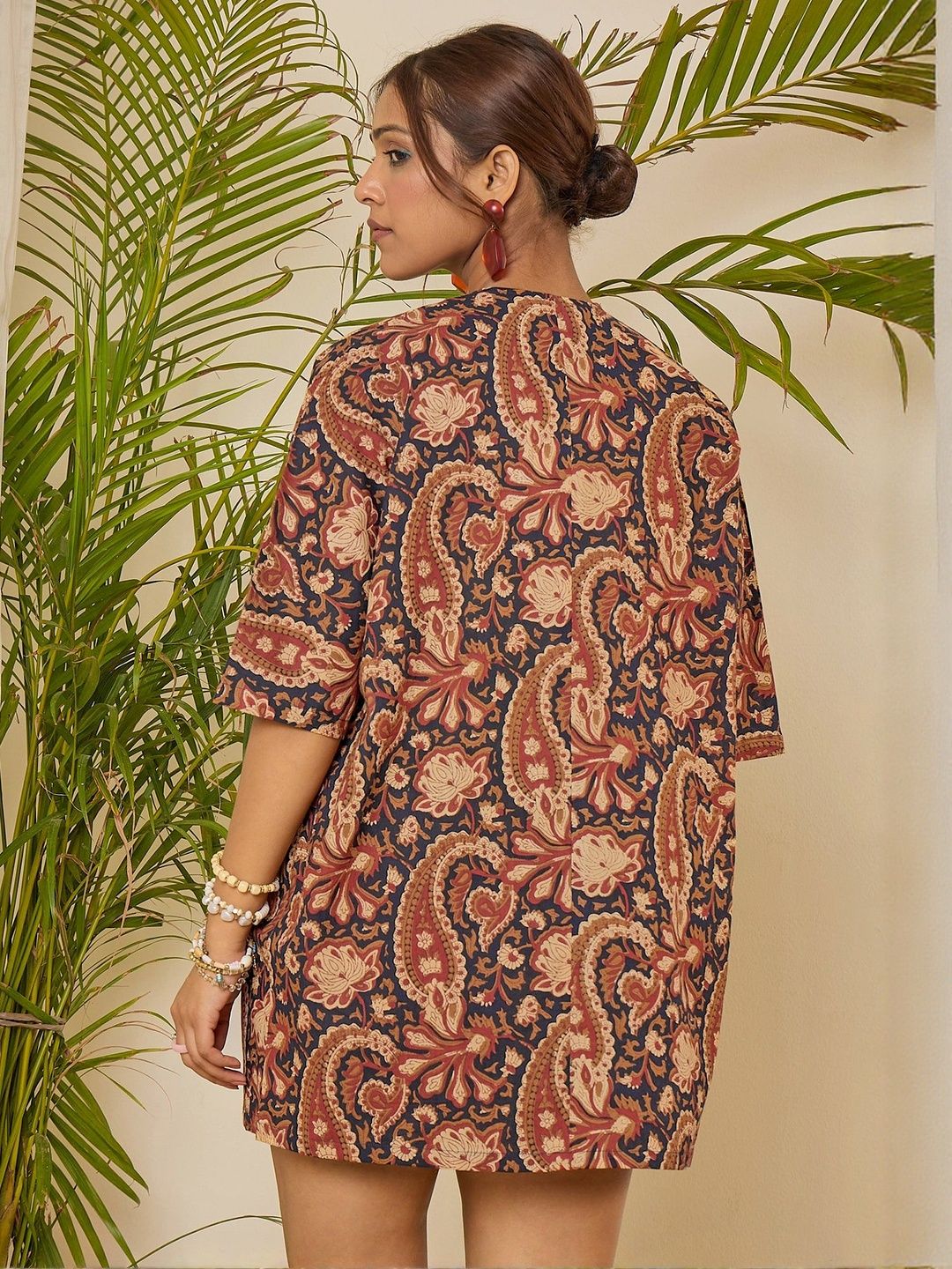 Floral Printed Round Neck Pure Cotton Shrug With Shorts 3