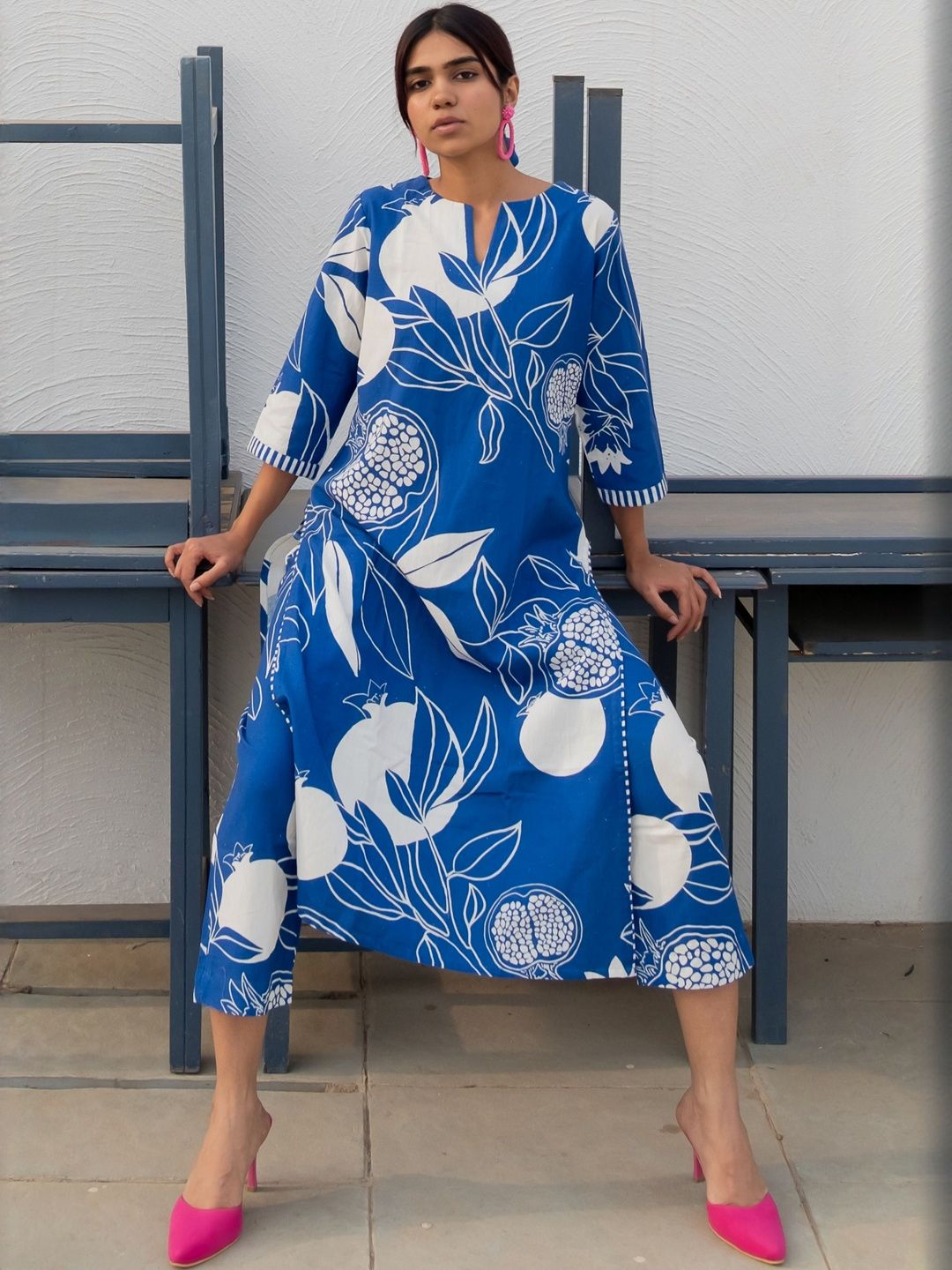 SUPPAR SLEAVE Women Floral Printed Regular Kurta with Trousers