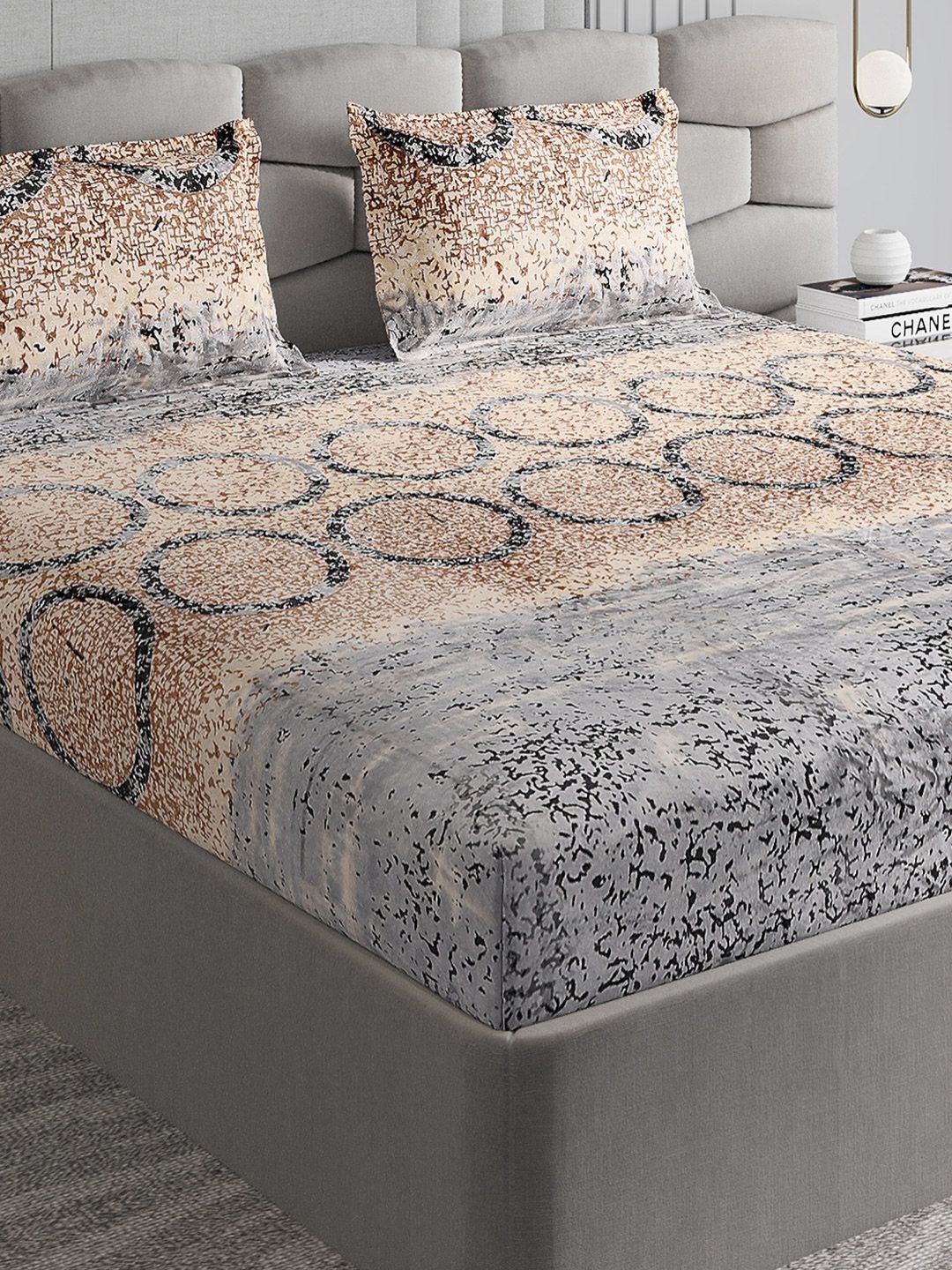 Monte Carlo Grey & Brown Geometric 210 TC King Bedsheet Set 2.5 m x 2.75 m 247 GSM