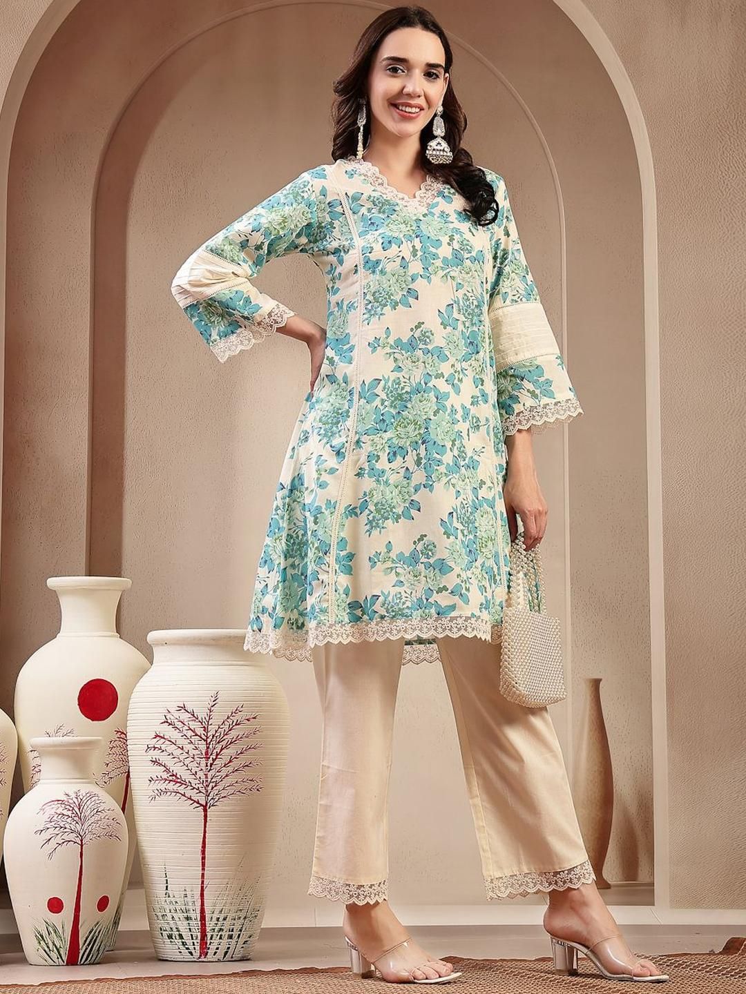 Women Printed V-Neck Cotton Tunic and Trousers Co-Ords 6
