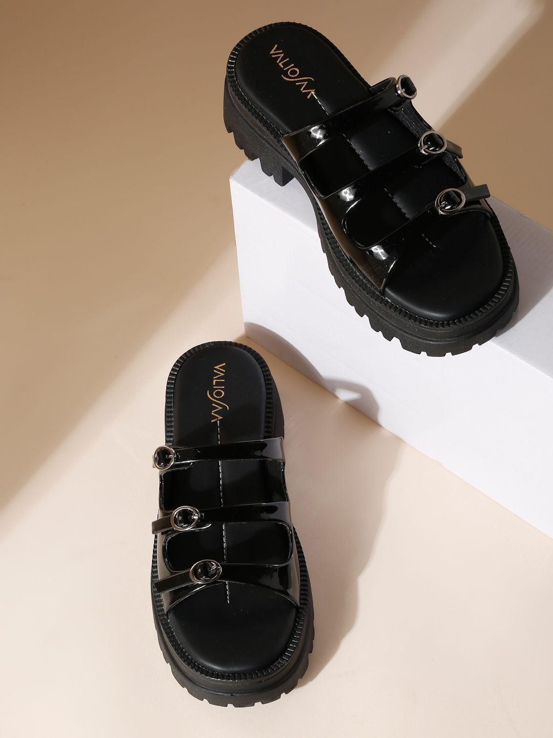 VALIOSAA Women Block Heels Sandals with Buckles