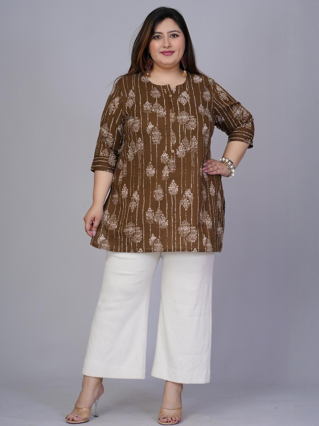 VASAVI Women Brown Cotton  Kurtas