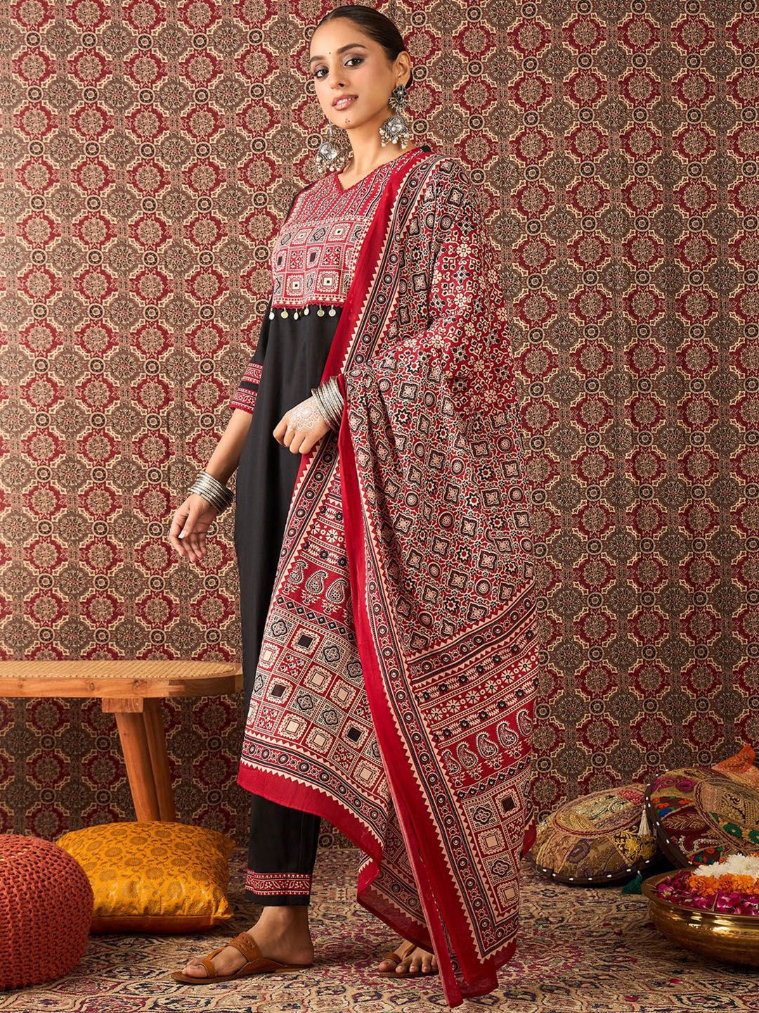 Women Ethnic Motifs Black Printed Pure Cotton Kurta with Trousers & Dupatta 3