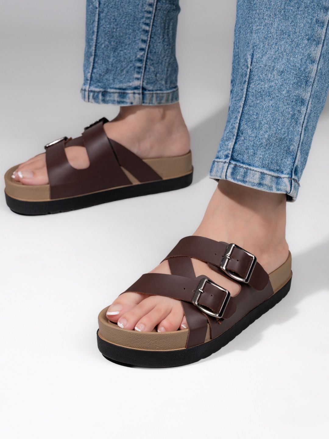SNEAKLAB Women Comfort Sandals