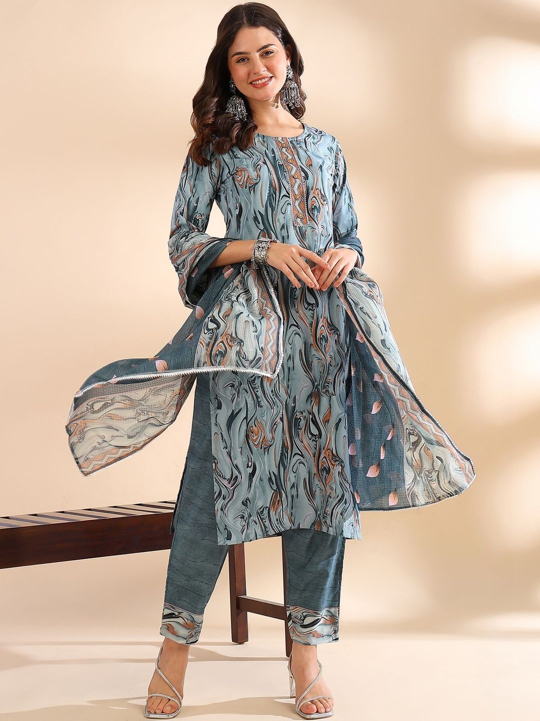 Moda Rapido Women Printed Regular Gotta Patti Kurta with Trousers & With Dupatta