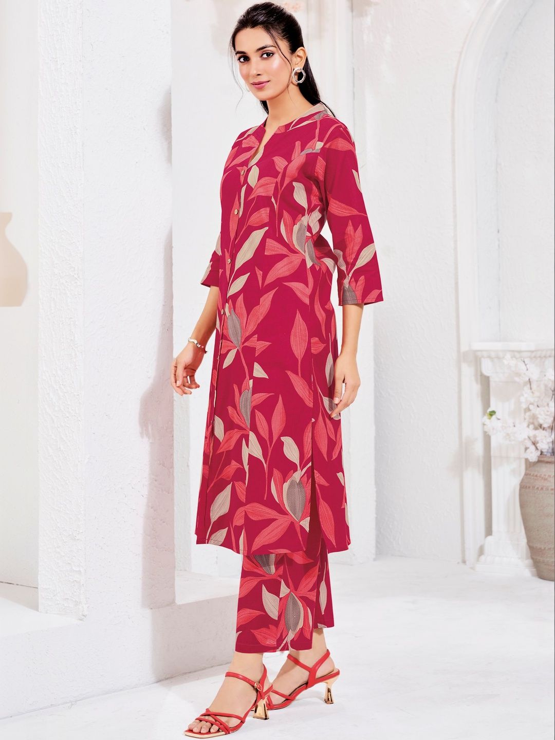 Printed Round Neck Tunic & Trousers Co-Ords 3
