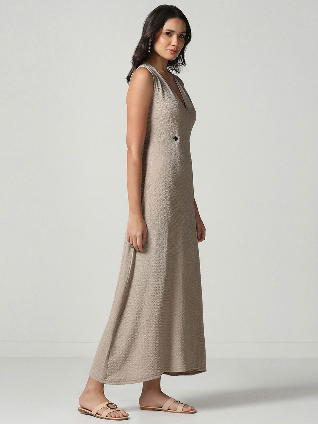 Textured Maxi Dress 3