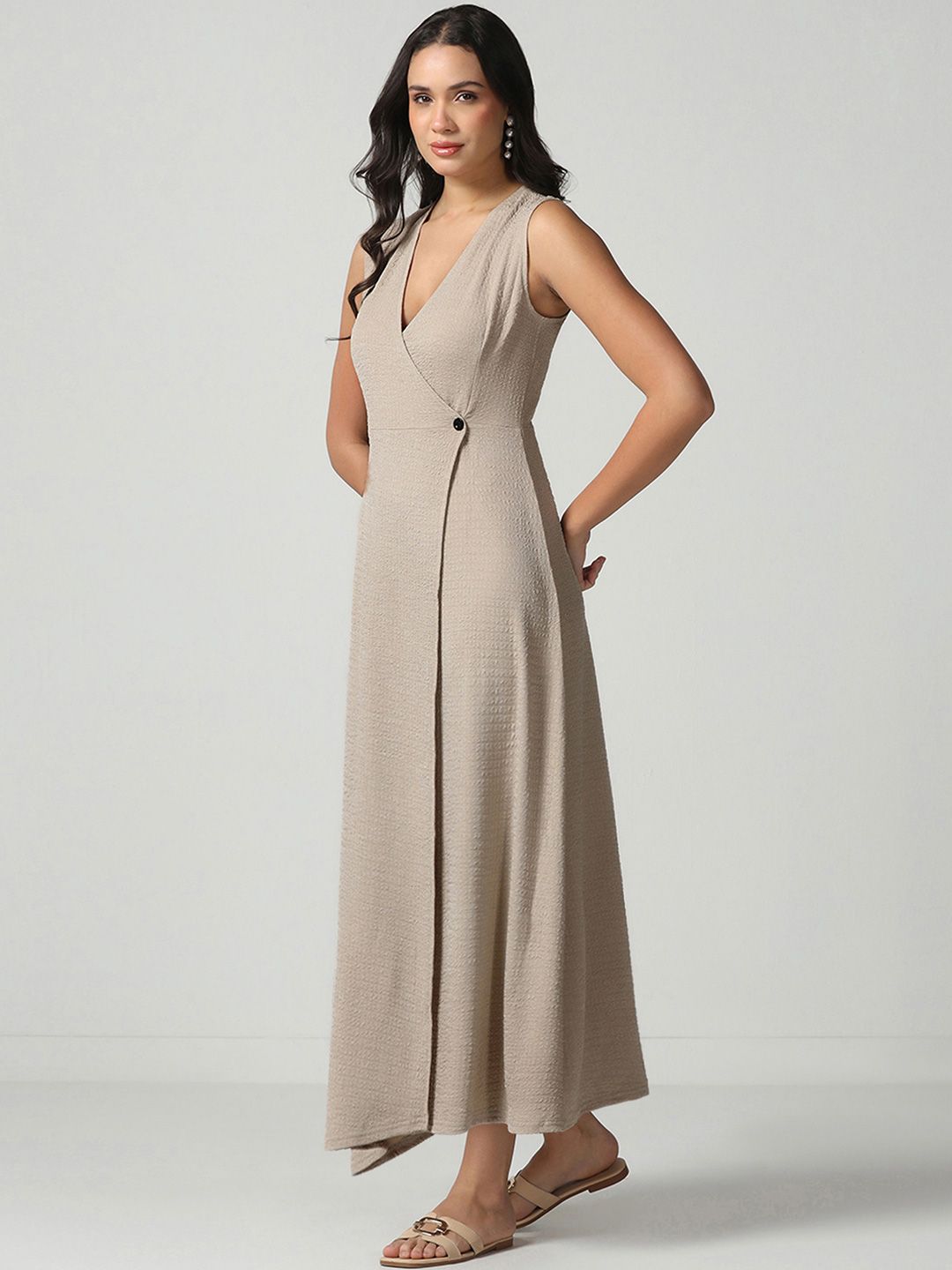 Textured Maxi Dress 4