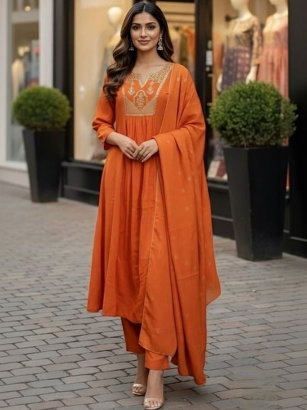 HIVA TRENDZ Women Ethnic Motifs Embroidered Regular Kurta with Trousers & With Dupatta