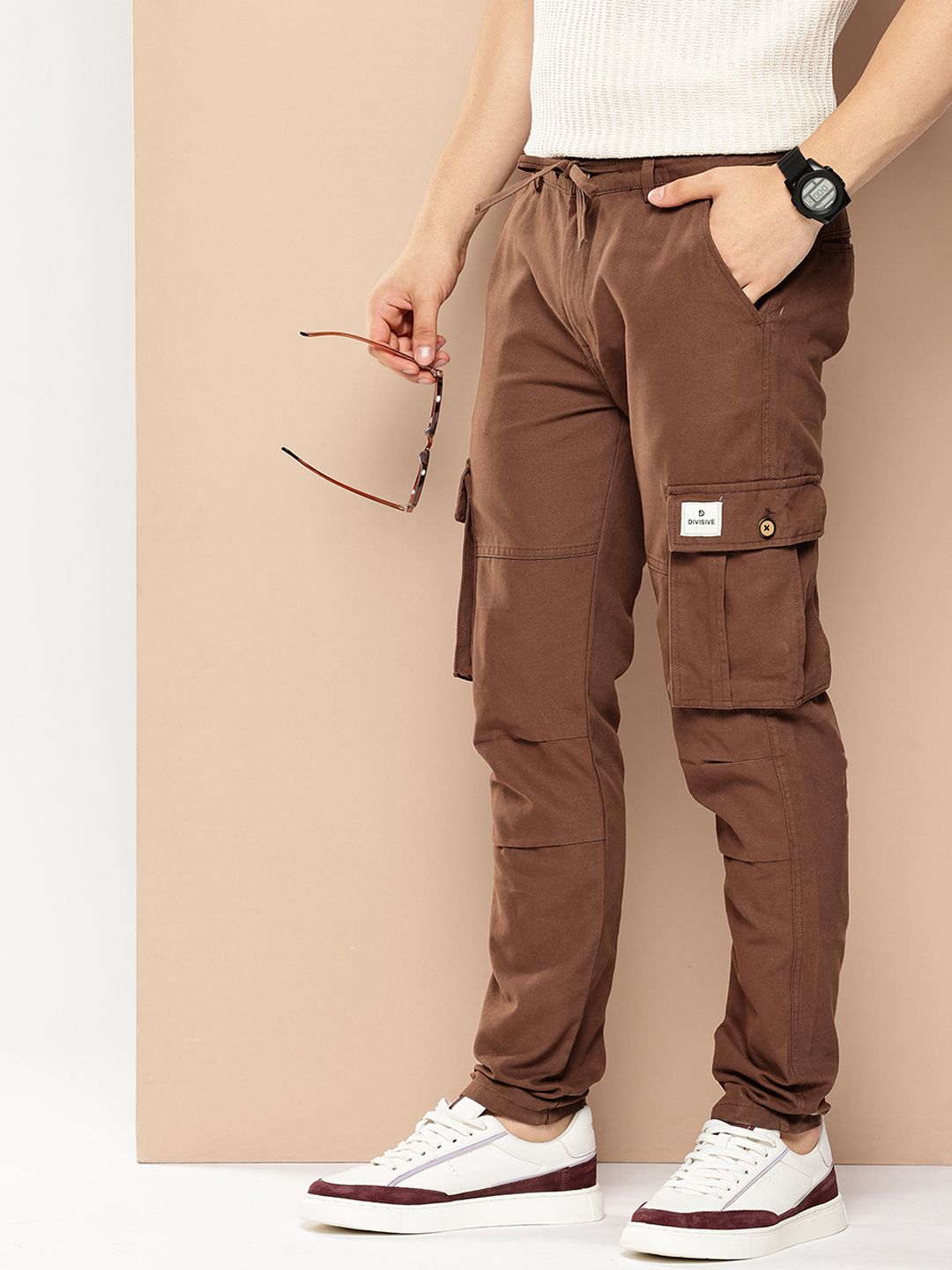 DIVISIVE Men Relaxed Fit Cargos Trousers