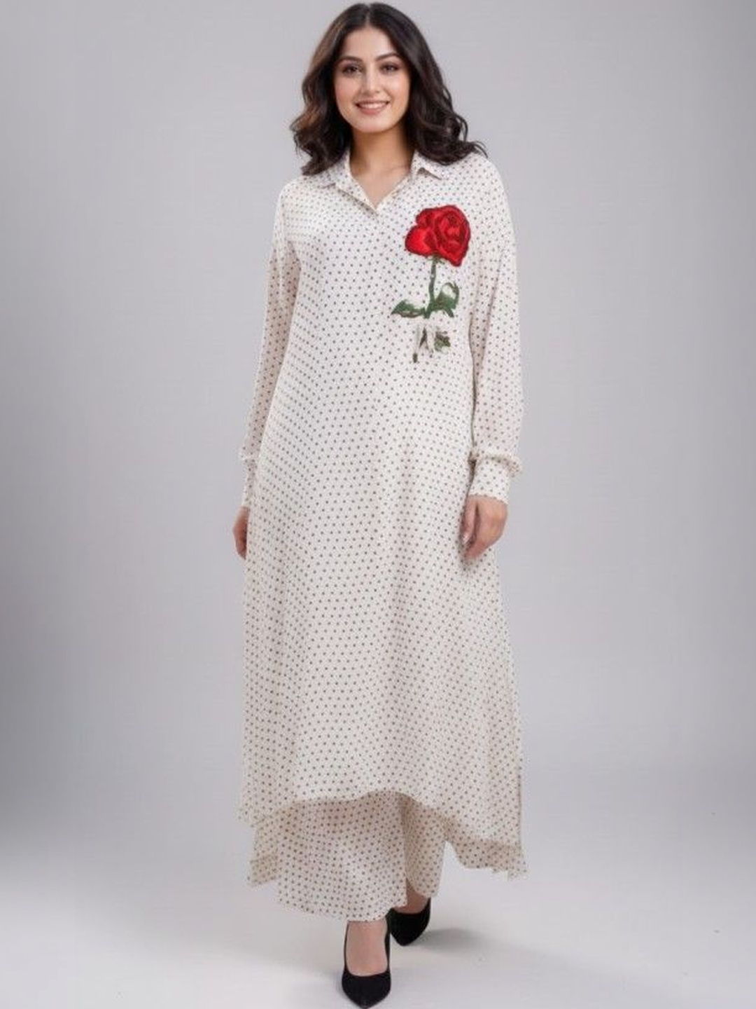 D.A.Kurtis. Women Printed Regular Kurta with Trousers