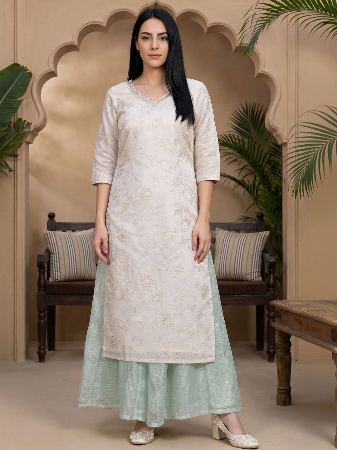 AURELIA Women Floral Printed Sequinned Kurta