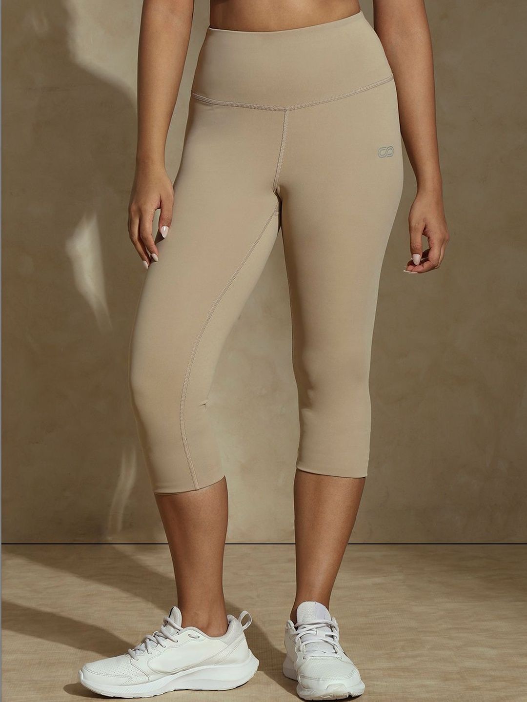 Silvertraq TraqLite Capri Almond Beige