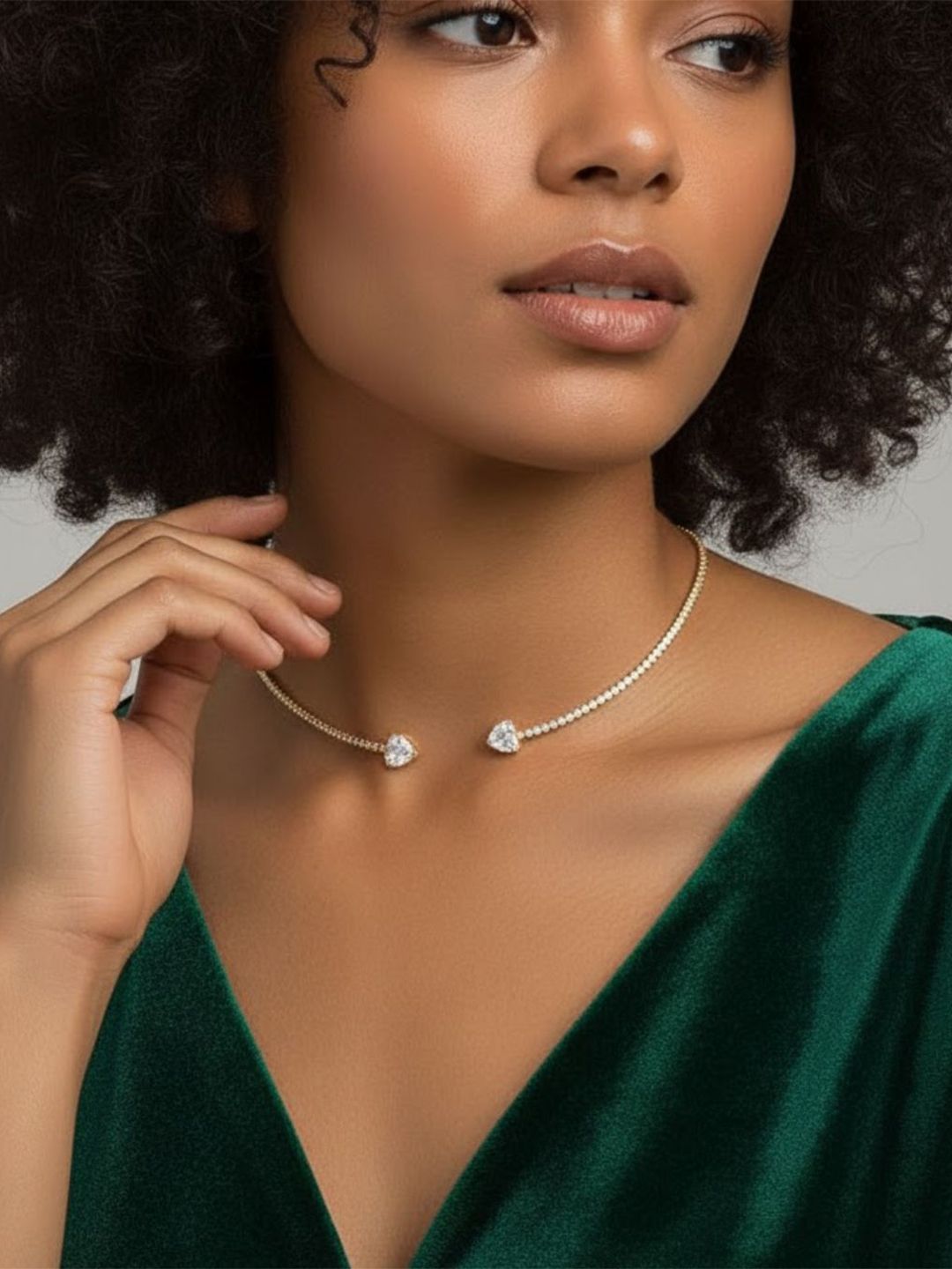 ShopSiiri The Amour 18k Gold Plated Rhinestone Collar Choker