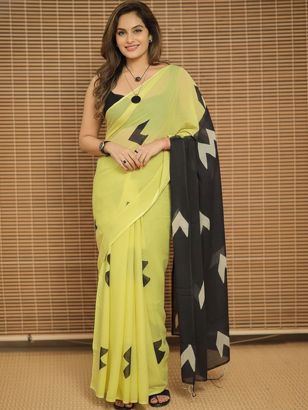 Moda Rapido Linen Blend Designer Block Print Saree