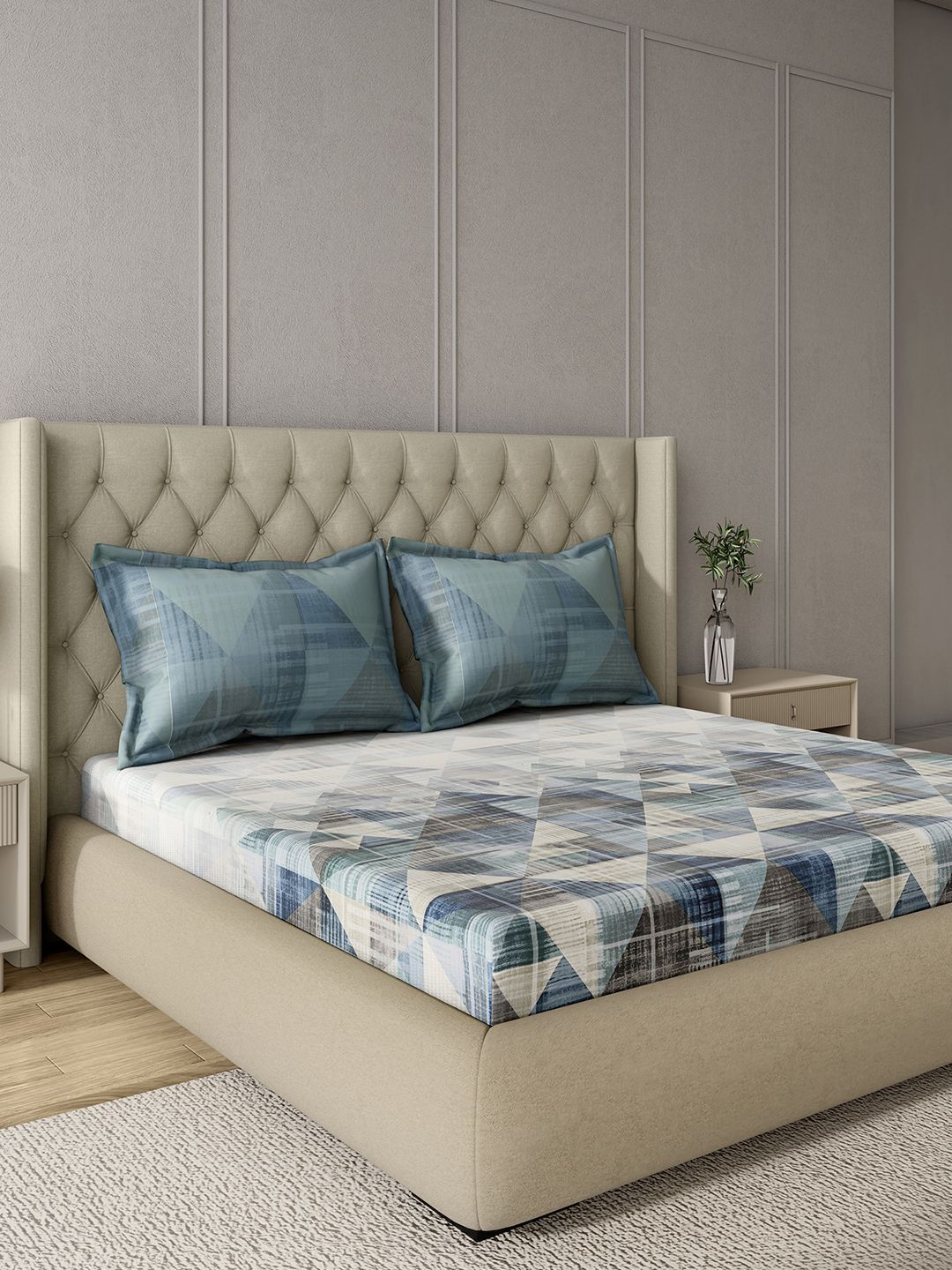 GM Blue Geometric 144 TC King Bedsheet with 2 Pillow Covers