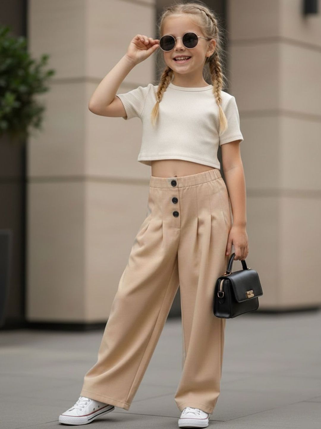 Cutiekins Girls Solid Mid-Rise Regular-Fit Trousers
