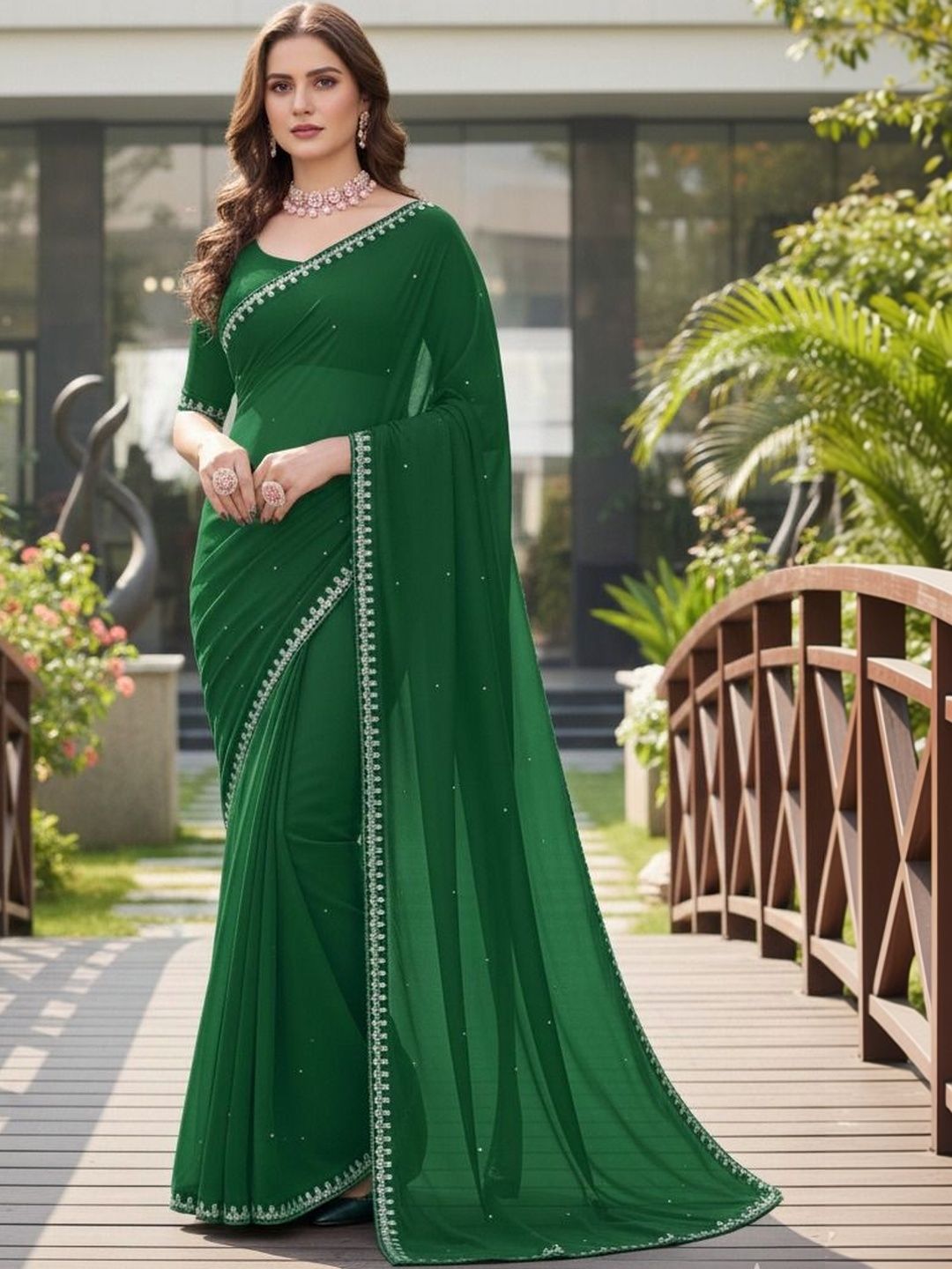 YUGAVEERAA Embellished Sequinned Poly Georgette Heavy Work Saree