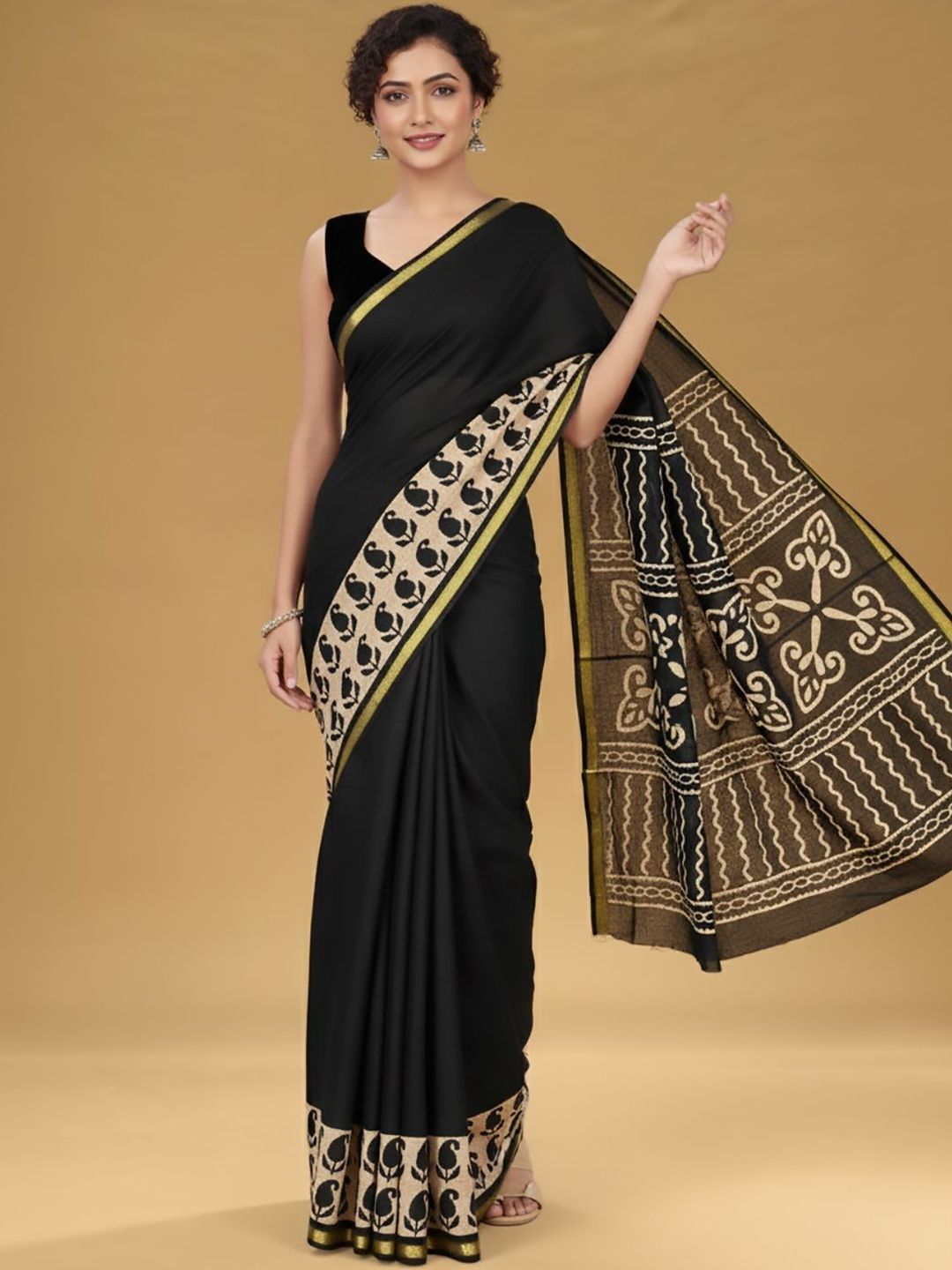 Urban Pallu Ethnic Motifs Pure Cotton Handloom Saree