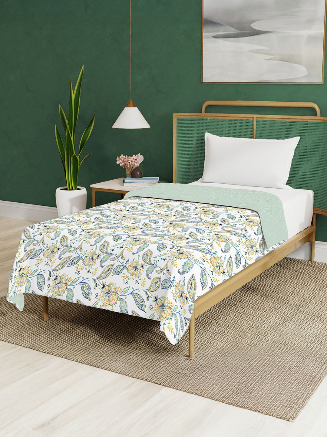 URBAN SPACE Blue & White Floral AC Room Single Bed Dohar