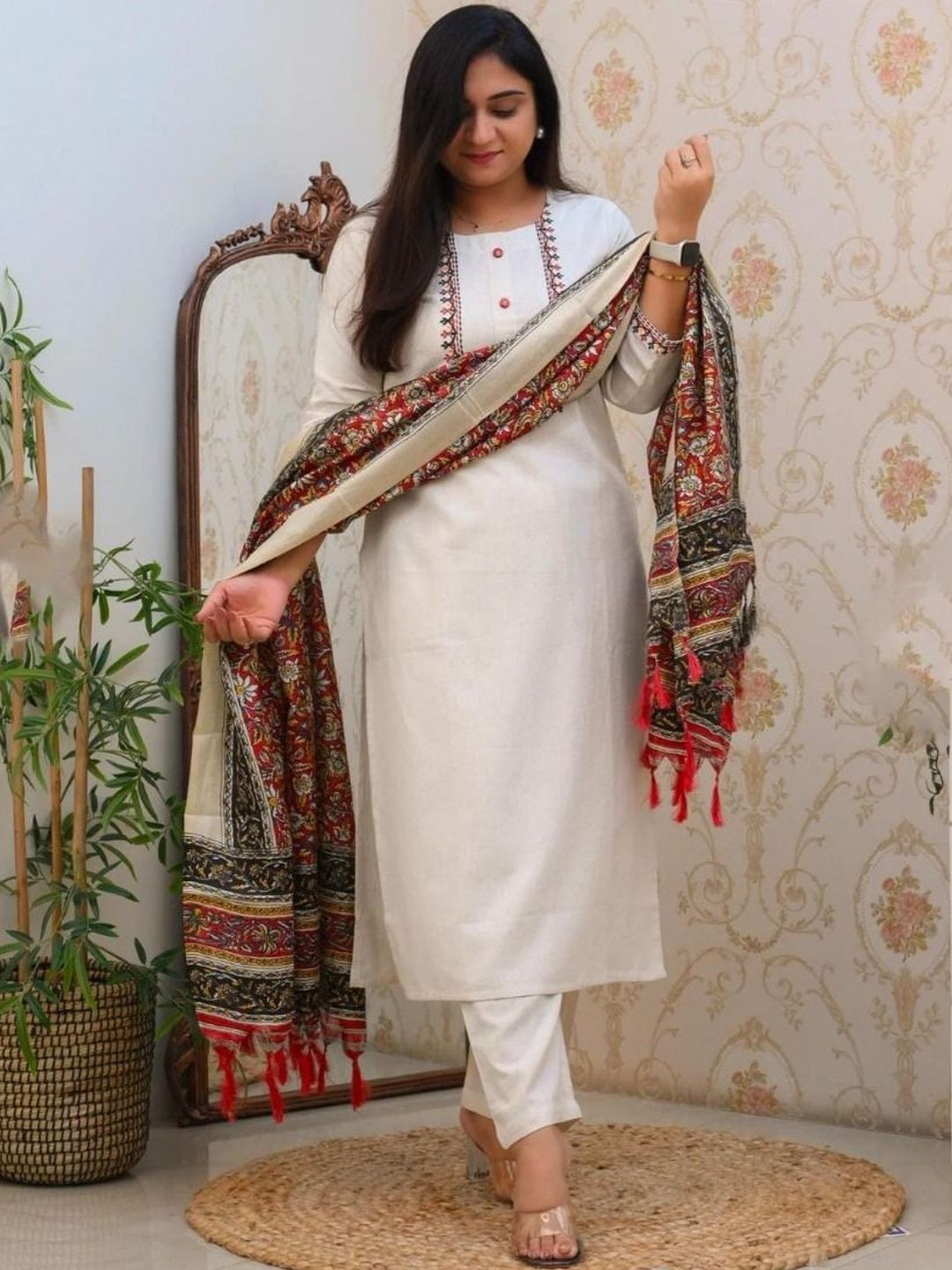 QUNEY Women Ethnic Motifs Embroidered Regular Thread Work Pure Cotton Kurta with Trousers & With Dupatta