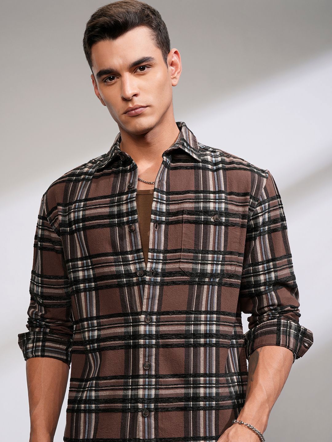 HIGHLANDER Men Opaque Checked Casual Shirt