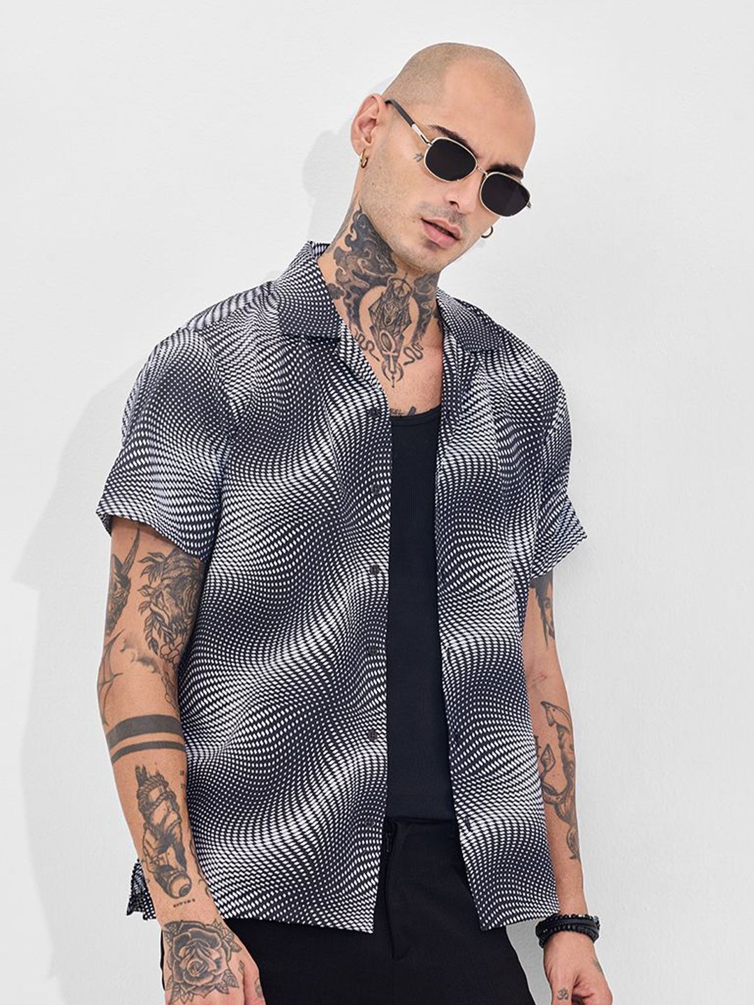 Snitch Abstract Viscose Rayon Short Sleeves Boxy Fit Shirt