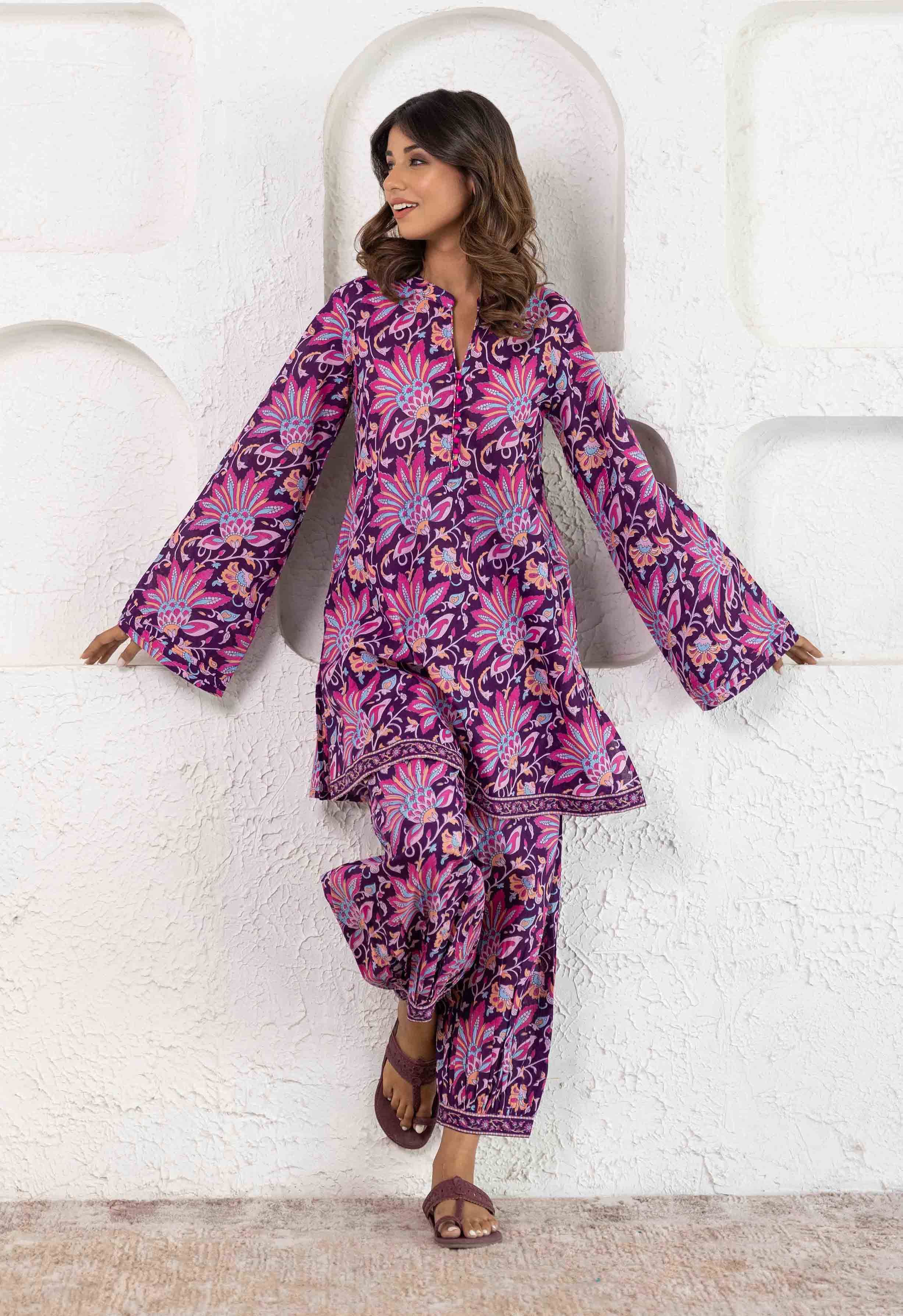 TARA-C-TARA Women Floral Printed Regular Pure Cotton Kurti with Palazzos