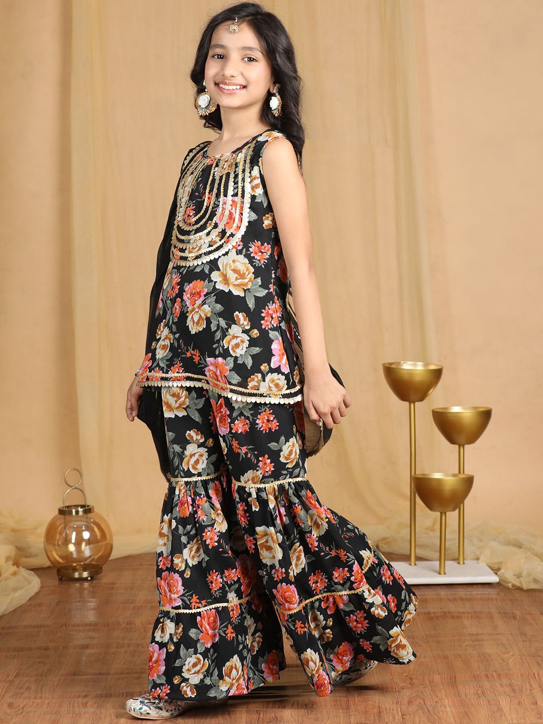 Girls Floral Embroidered Empire Sequinned Kurta with Sharara & With Dupatta 3