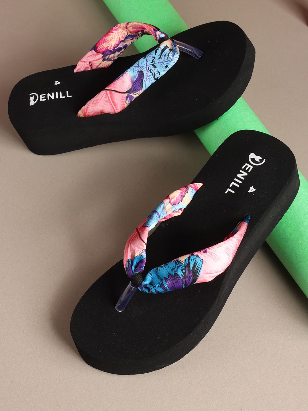Denill Women Open Toe Flats