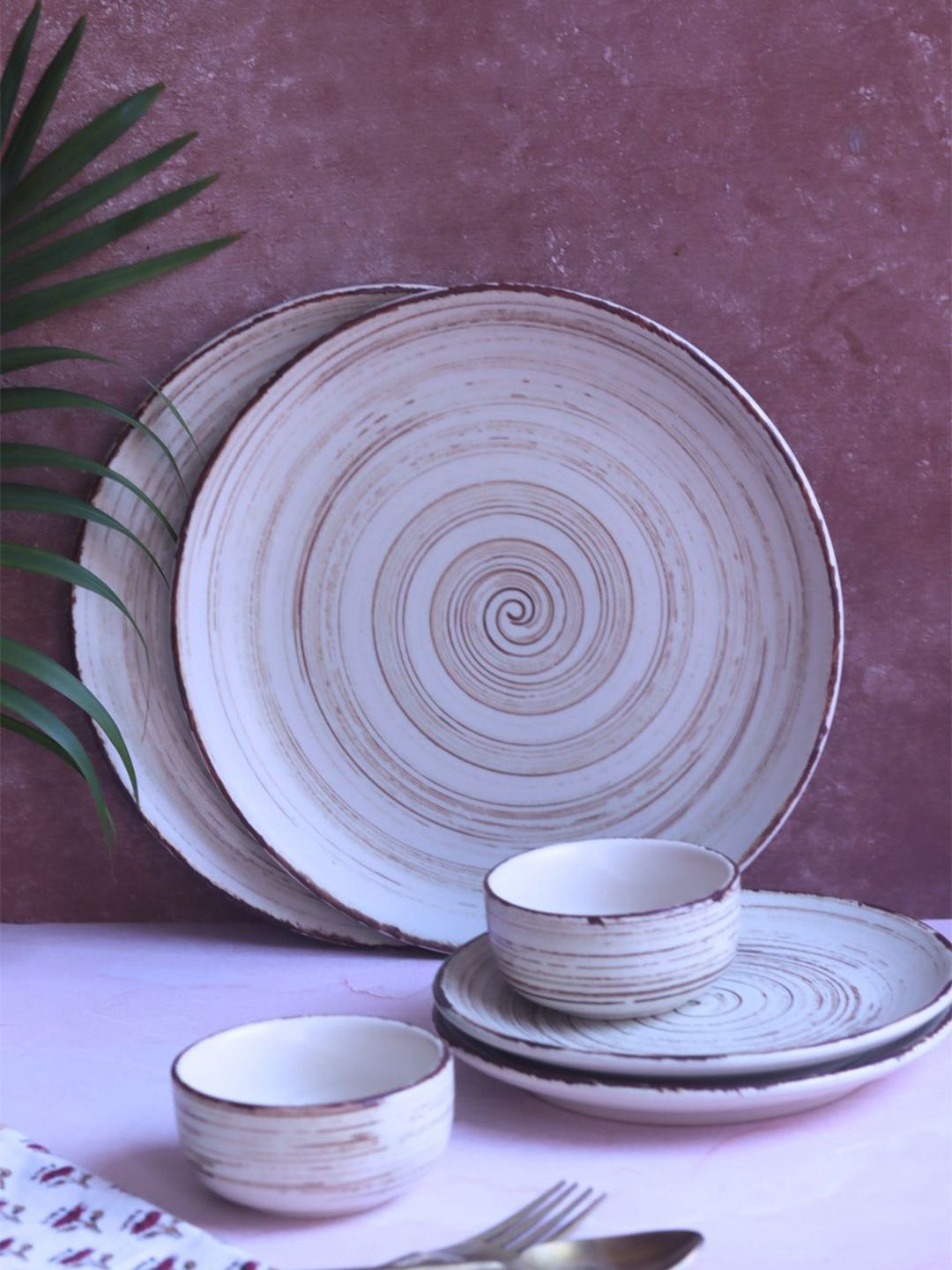 WEAVING HOMES Brown & White 6 Pieces Printed Ceramic Matte Dinner Set