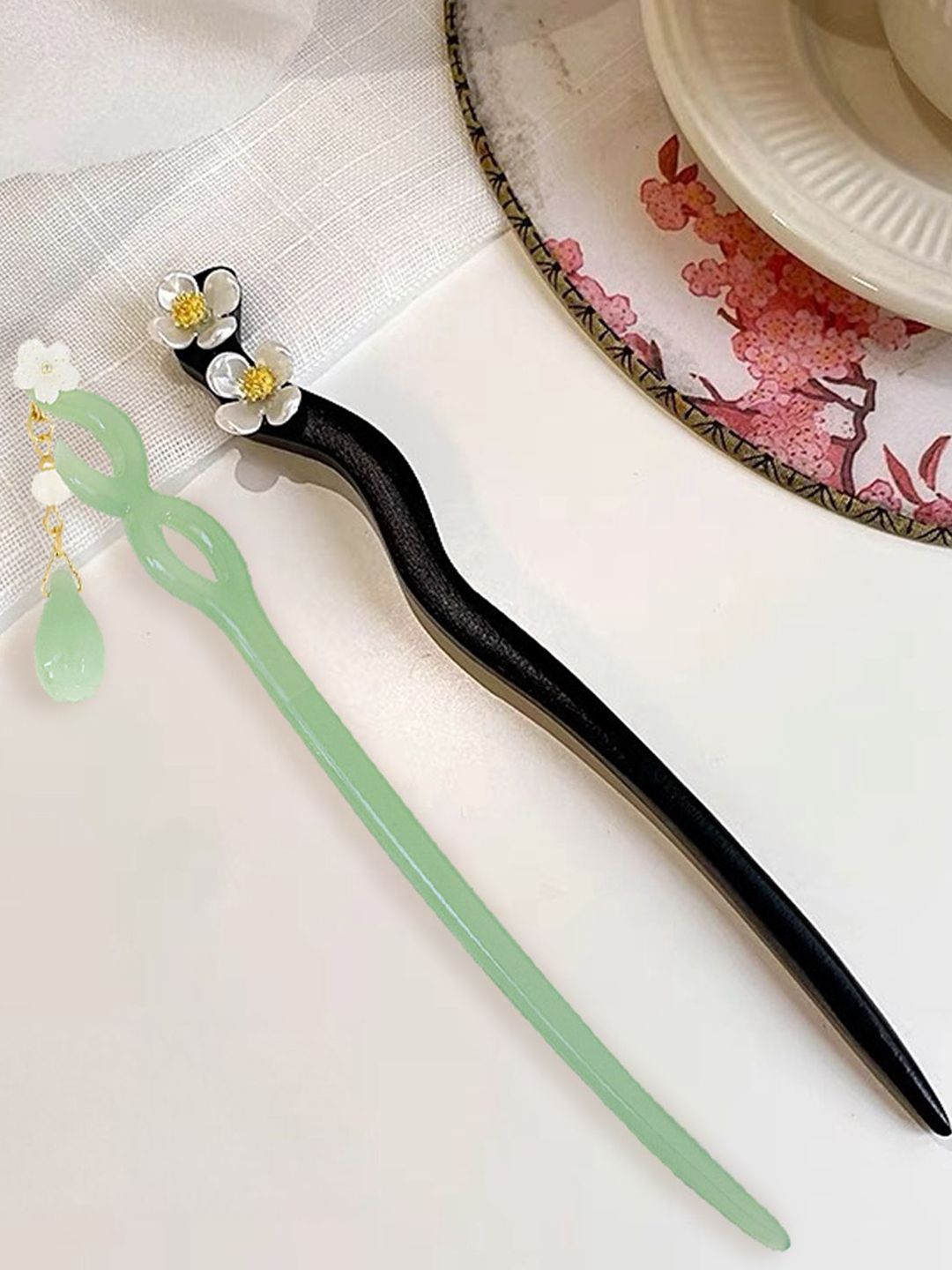 LYKAA Set of 2 Black & Green Wooden Resin Juda Pin Hair Sticks for Buns