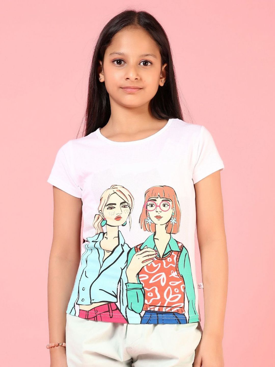 V-Mart Girls Printed Extended Sleeves Applique T-shirt