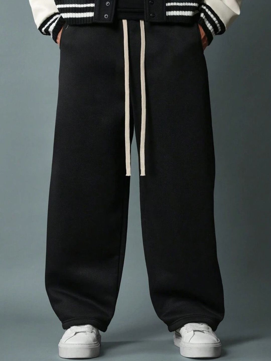 FLYNOFF Men Loose Fit Mid-Rise Korean Pants