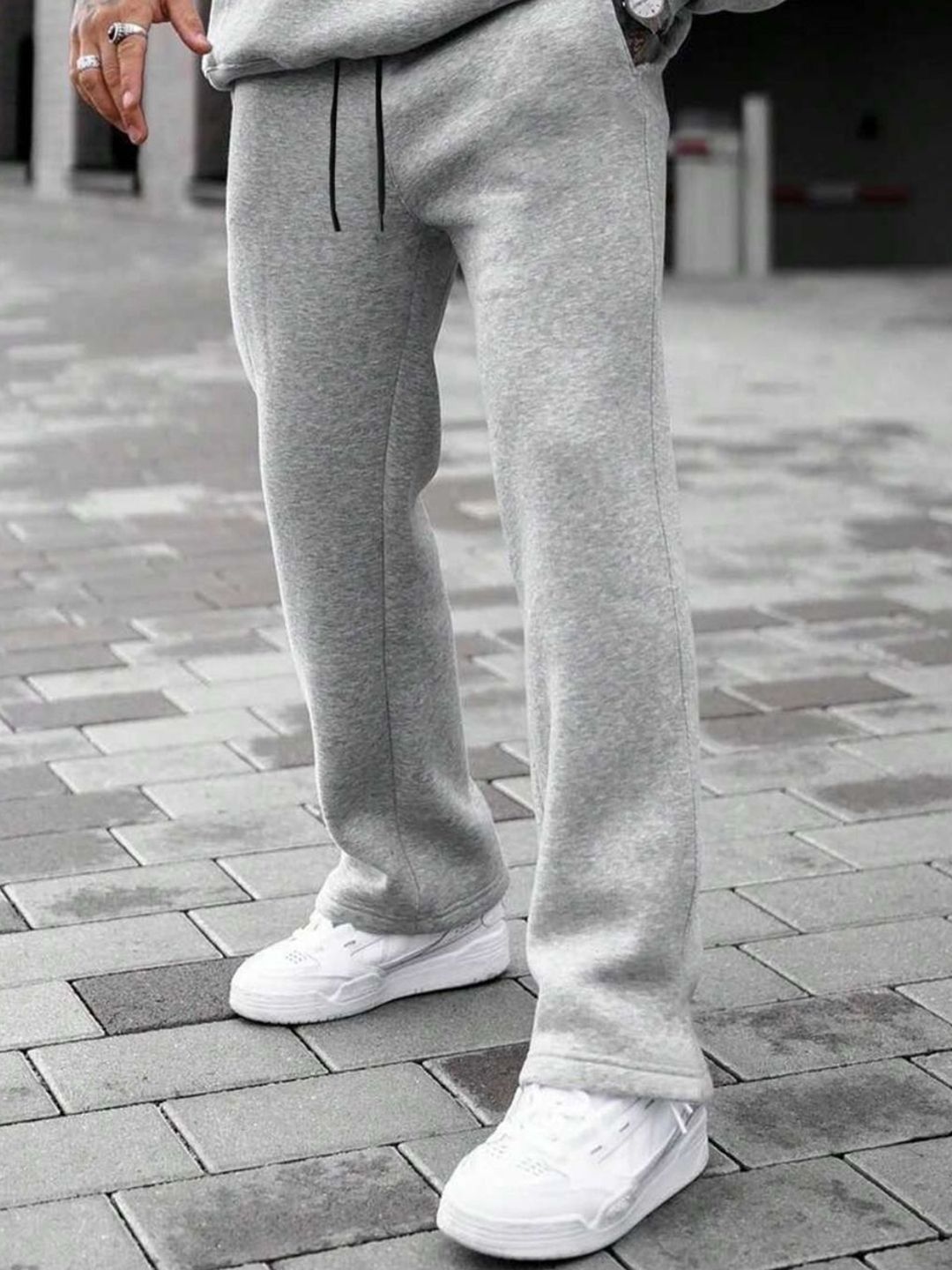 FLYNOFF Men Relaxed Loose Fit Mid-Rise Korean Pants