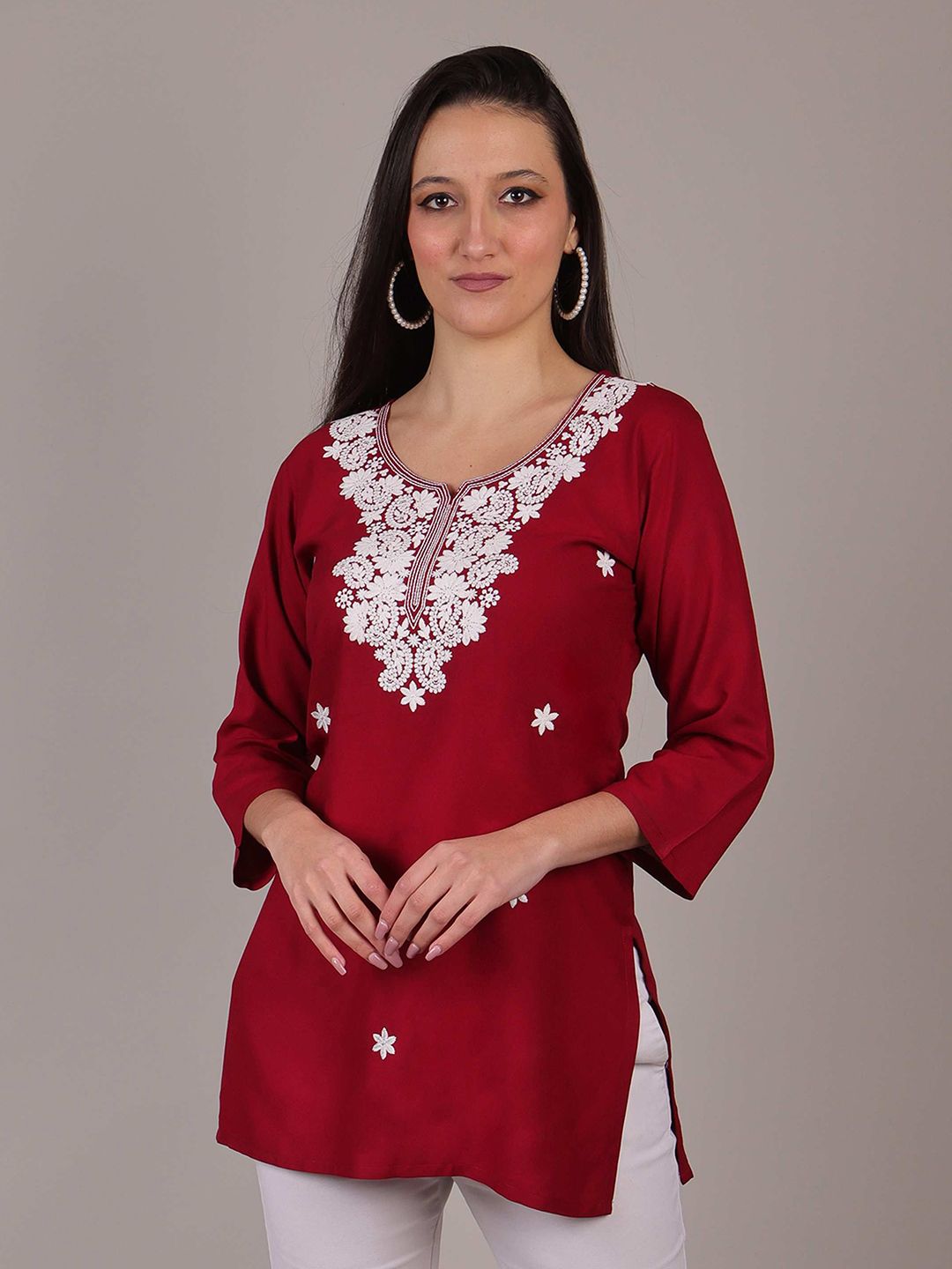 Kalavrund Creation Women Embroidered Chikankari Chikankari Kurti