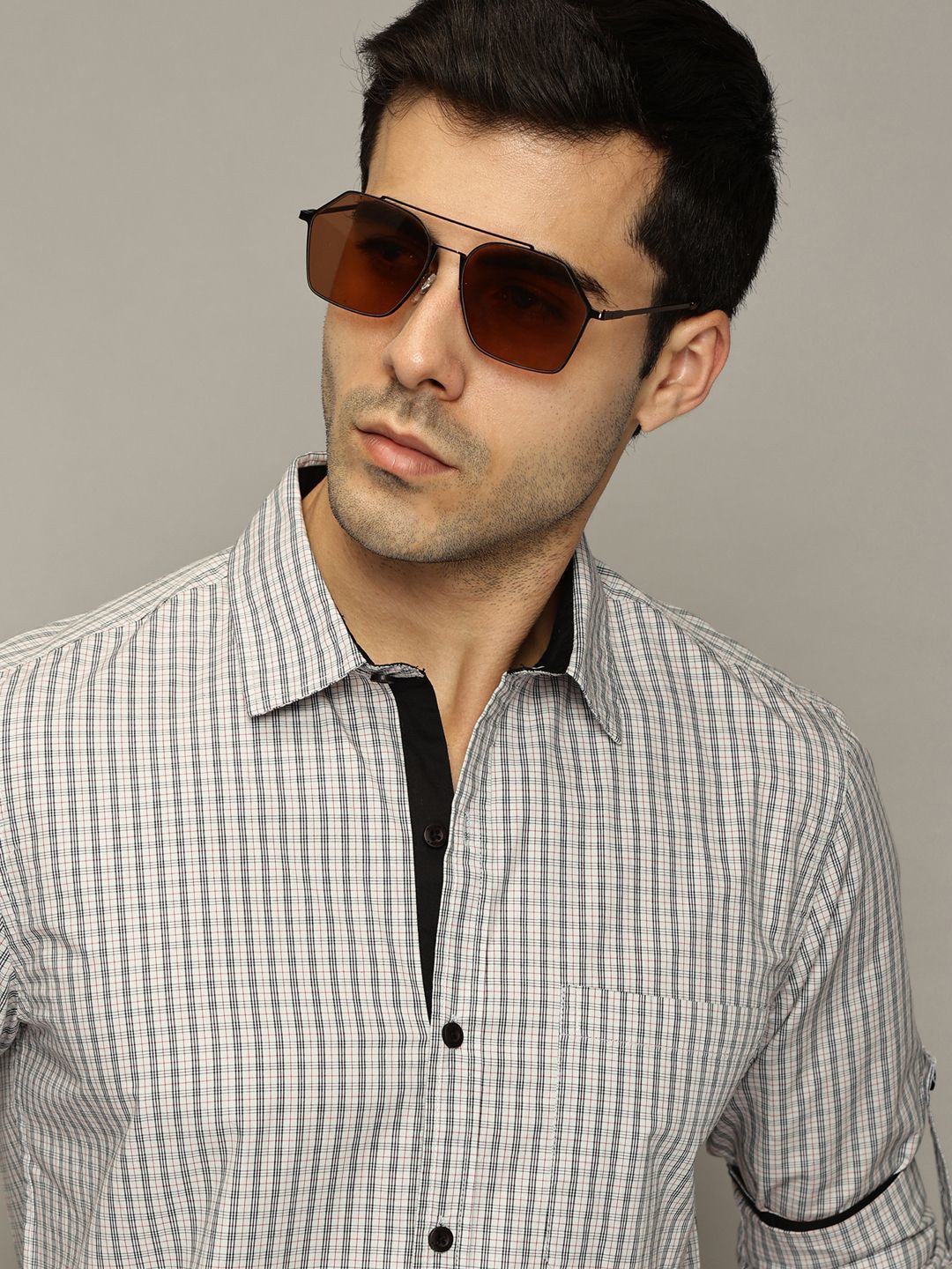 The Roadster Lifestyle Co. Men Premium Fit Micro Checked Cotton Casual Shirt