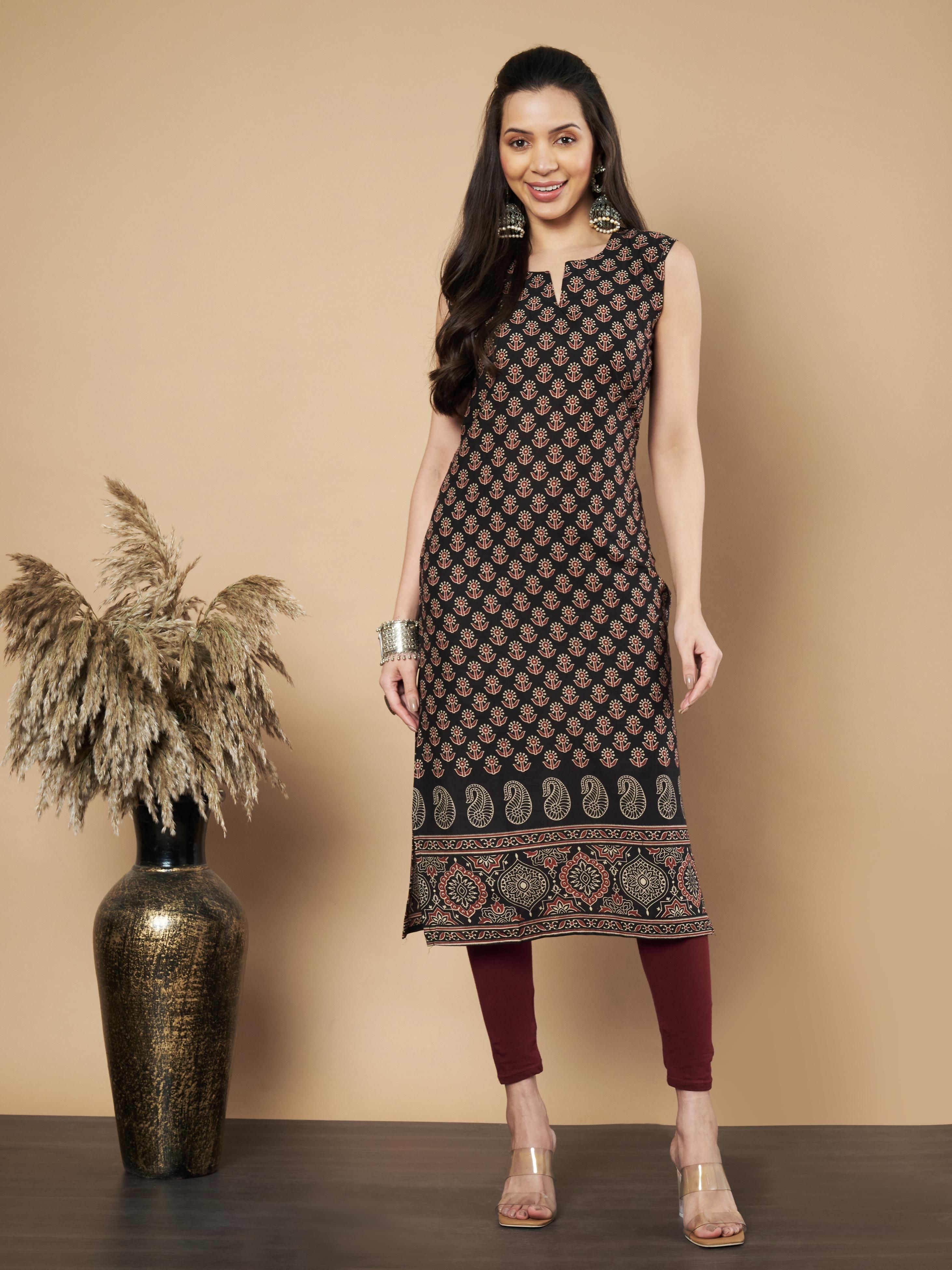 Vbuyz Womens Black Floral Printed Straight Fit Cotton Sleeveless Kurta