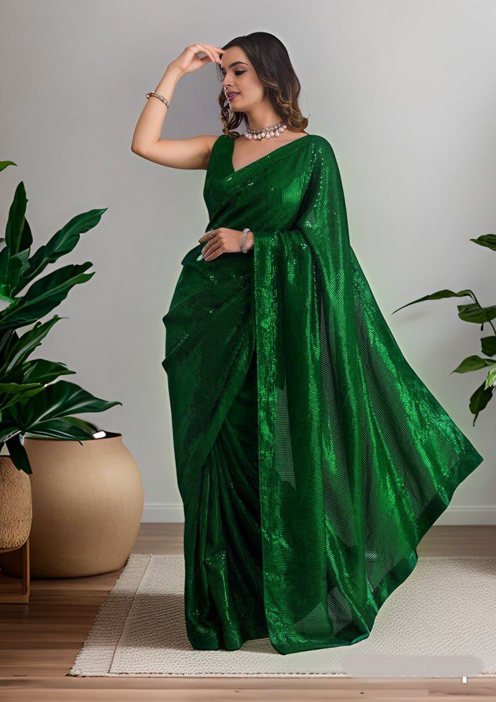 MADHUR HAND WORK ART Embellished Sequinned Poly Georgette Saree