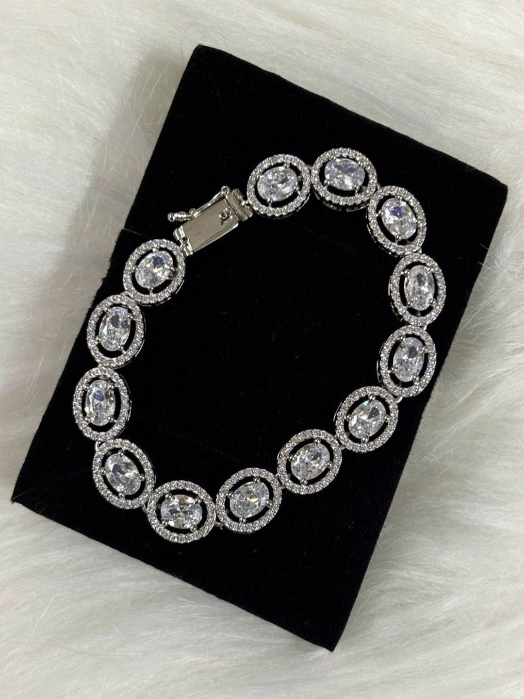BDIVA Women Brass CZ Handcrafted Rhodium-Plated Charm Bracelet