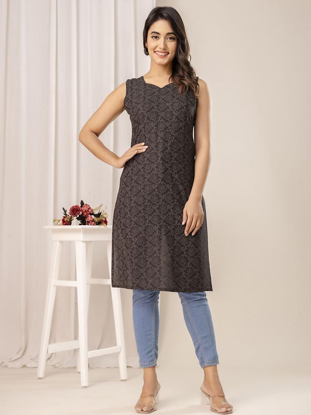 KEIYONA Floral Printed Sweetheart Neck Cotton Straight Kurta
