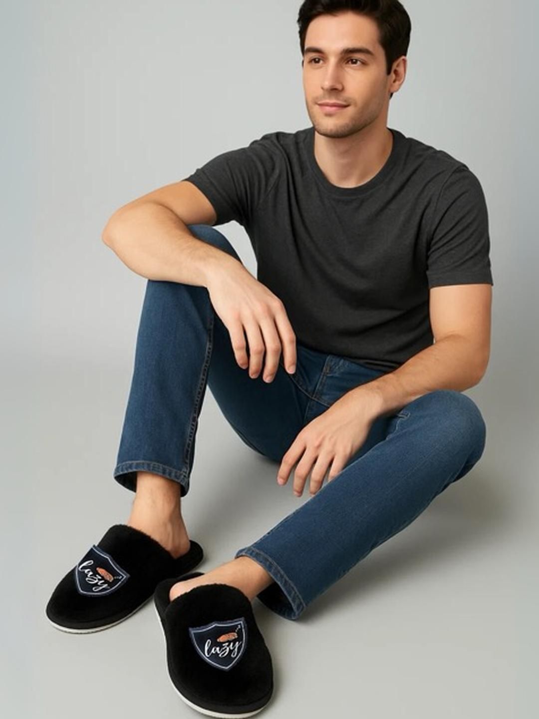 TRAVELKHUSHI Men Room Slippers