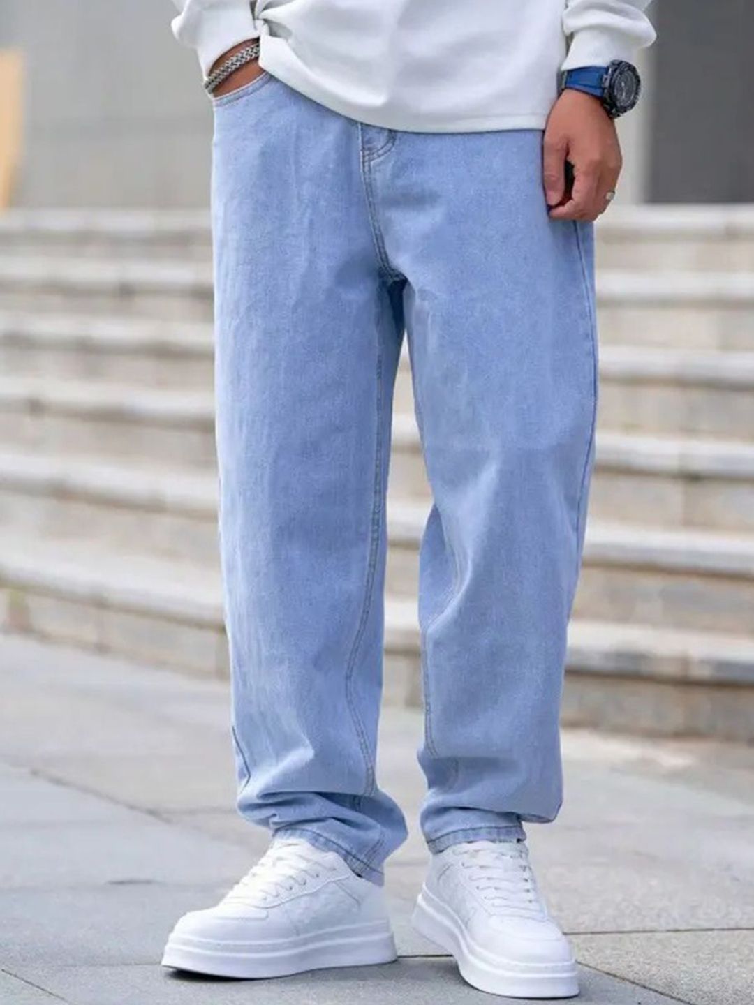 Playfeel Men Jean Mid-Rise Low Distress Light Fade Jeans