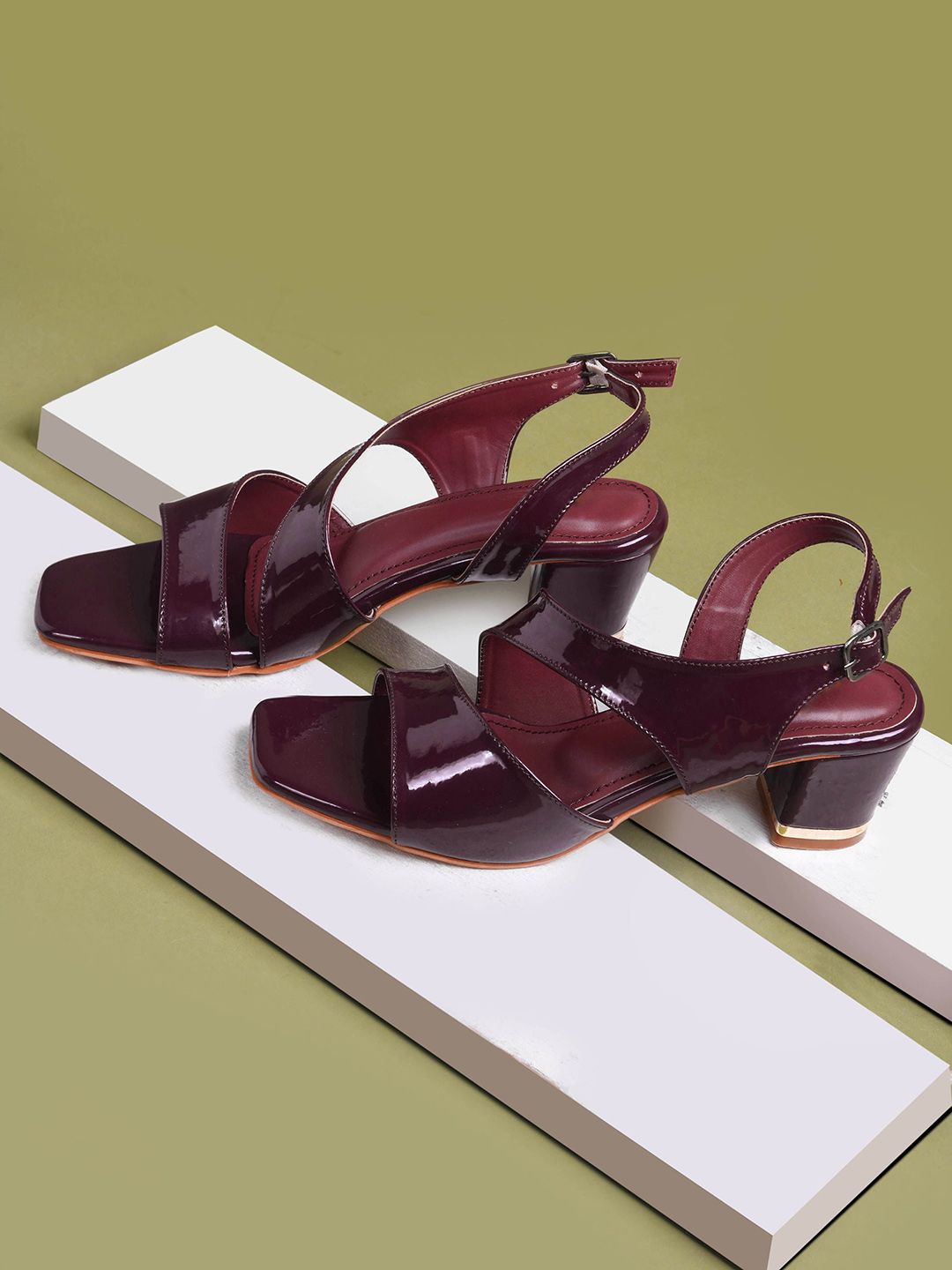 Froh Feet Women Block Heels Sandals