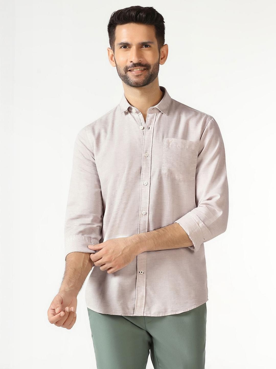 Blackberrys Men India Slim Fit Solid Spread Collar Casual Shirt