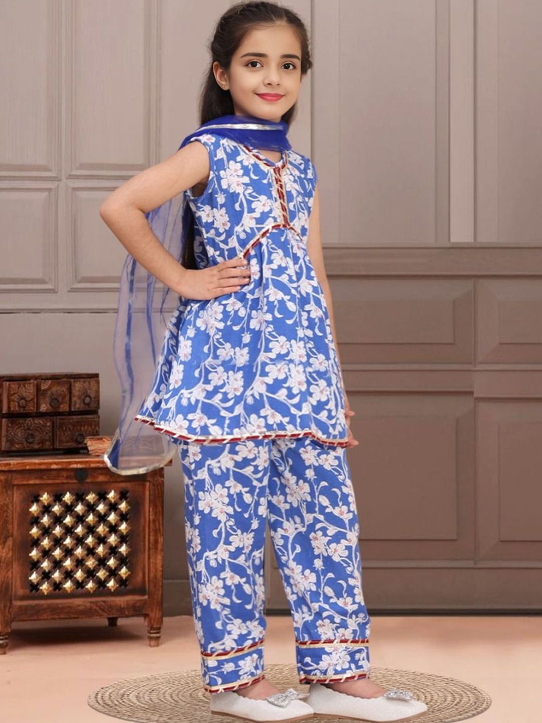 Girls Floral Printed Gotta Patti Kurta with Palazzos & Dupatta 6
