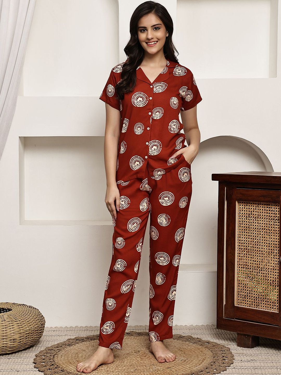 Claura Women Geometric Printed Lapel Collar Rayon Night suit