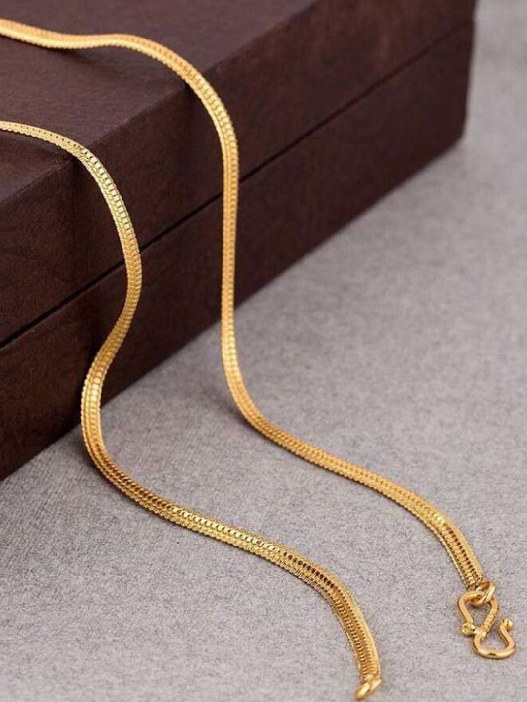 Buy RV Jewels Unisex Minimal Brass Chain -  - Accessories for Unisex