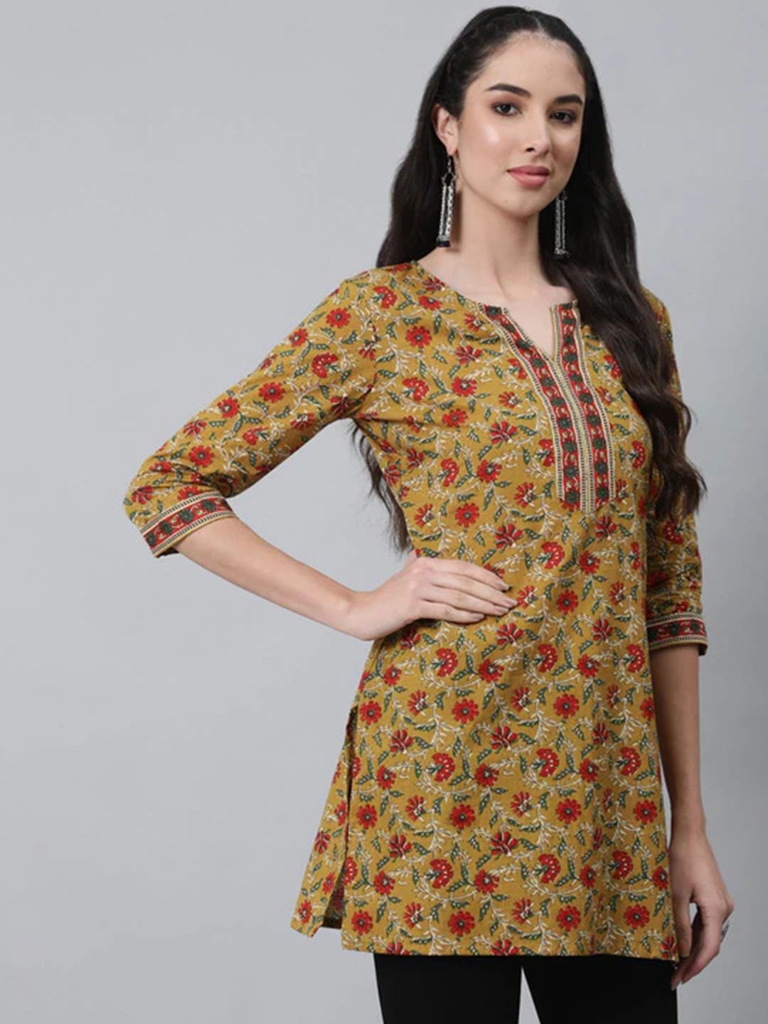 VICITRA Floral Printed Kurti