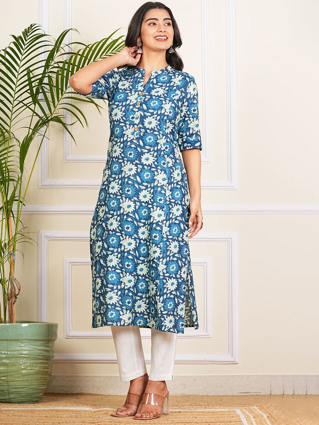 NUNCHII Floral Printed Mandarin Collar Thread Work Pure Cotton Straight Kurta